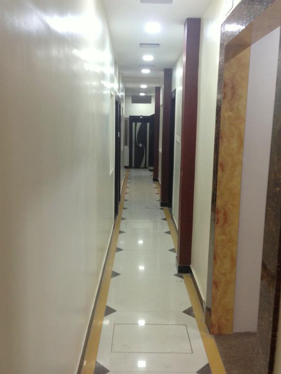 Hotel Gujarat Heritage Ujjain Exterior photo